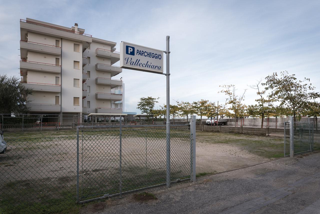 Hotel Vallechiara Lido Di Savio Exterior foto